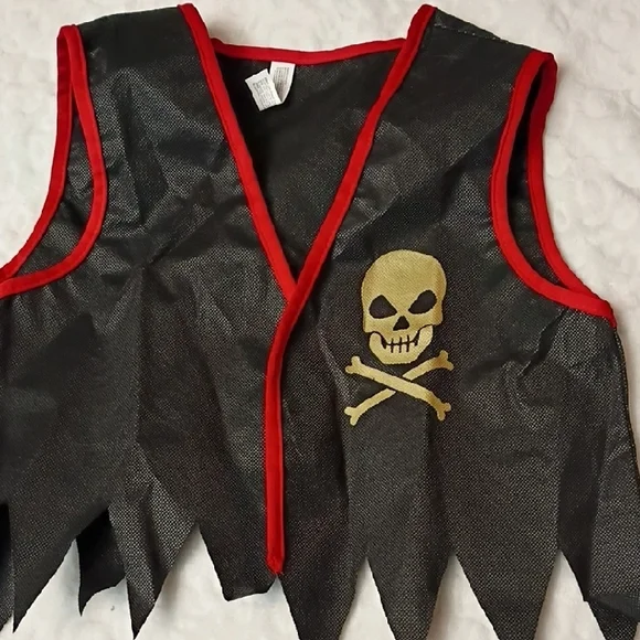 Pirate Costume for Kids - Black and Red - Picture 5 of 12